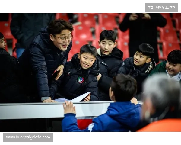 亚洲球员在德甲：从车范根到李在城，亚洲力量的传承与突破